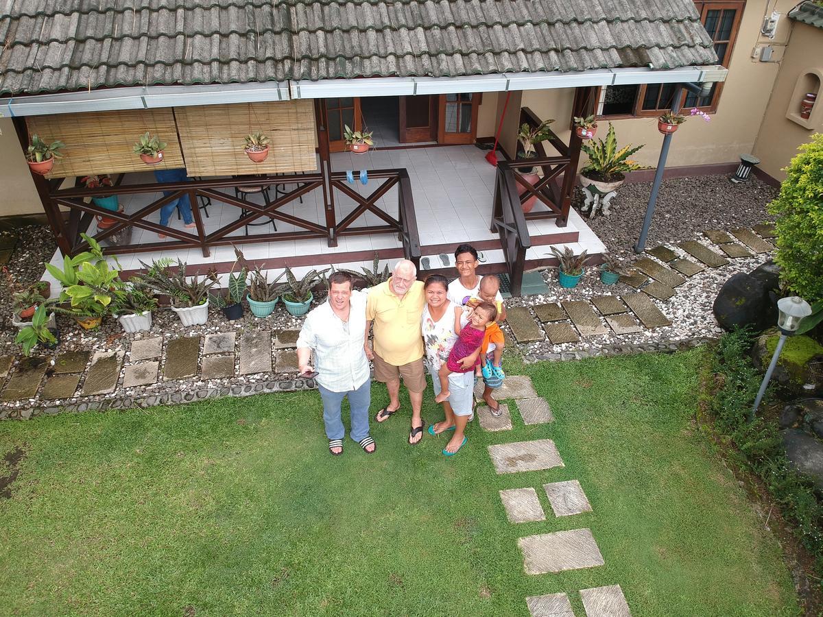 Villa Yukie Senggigi Montongbuwoh Extérieur photo