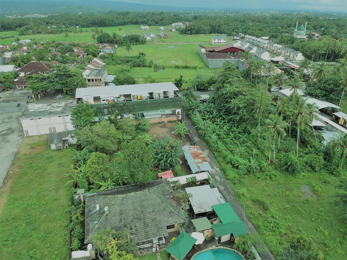 Villa Yukie Senggigi Montongbuwoh Extérieur photo