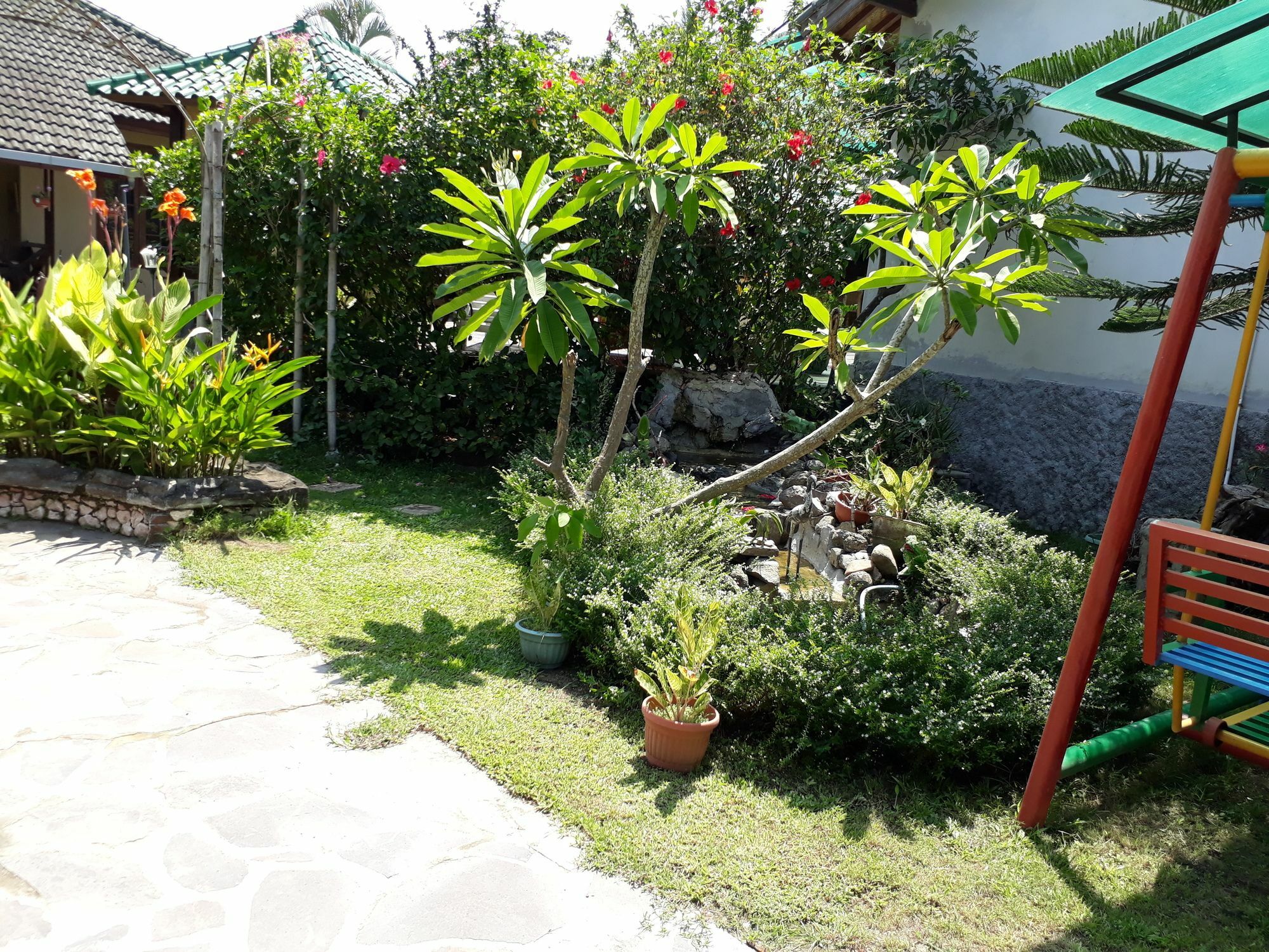 Villa Yukie Senggigi Montongbuwoh Extérieur photo